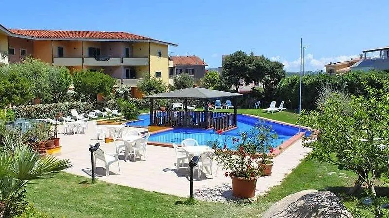 산타테레사의갈루라 Li Velieri 6 Pax Pool & Private Garden 아파트 이탈리아